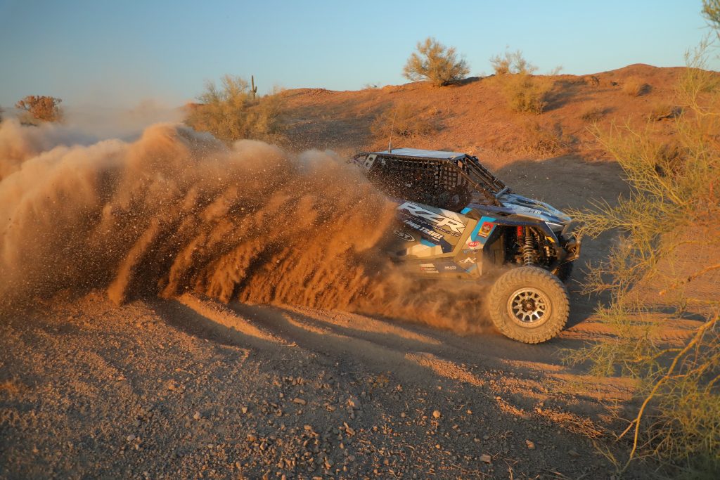 Piplic Wins UTV World Championship on CST’s Apache Tires