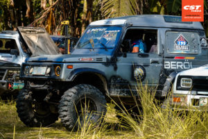 Barili Offroad 4x4 vehicle with Land Dragon tires.