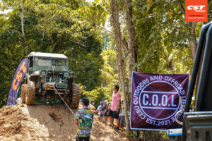 Barili Offroad 4x4 vehicle with Land Dragon tires.