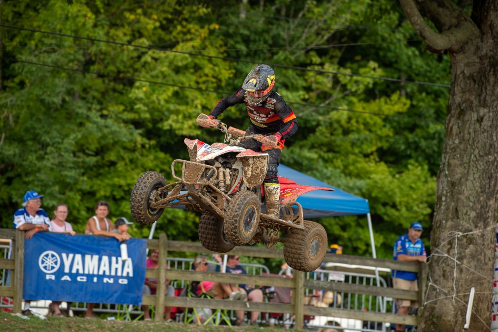 Joel Hetrick riding his CST Pulse MXR tires to victory at the ATV MX National Championship